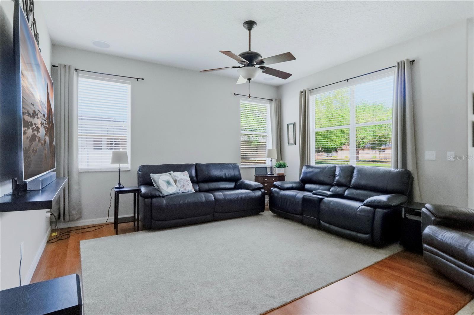 Image 34 of 71 For 12929 Regiment Drive