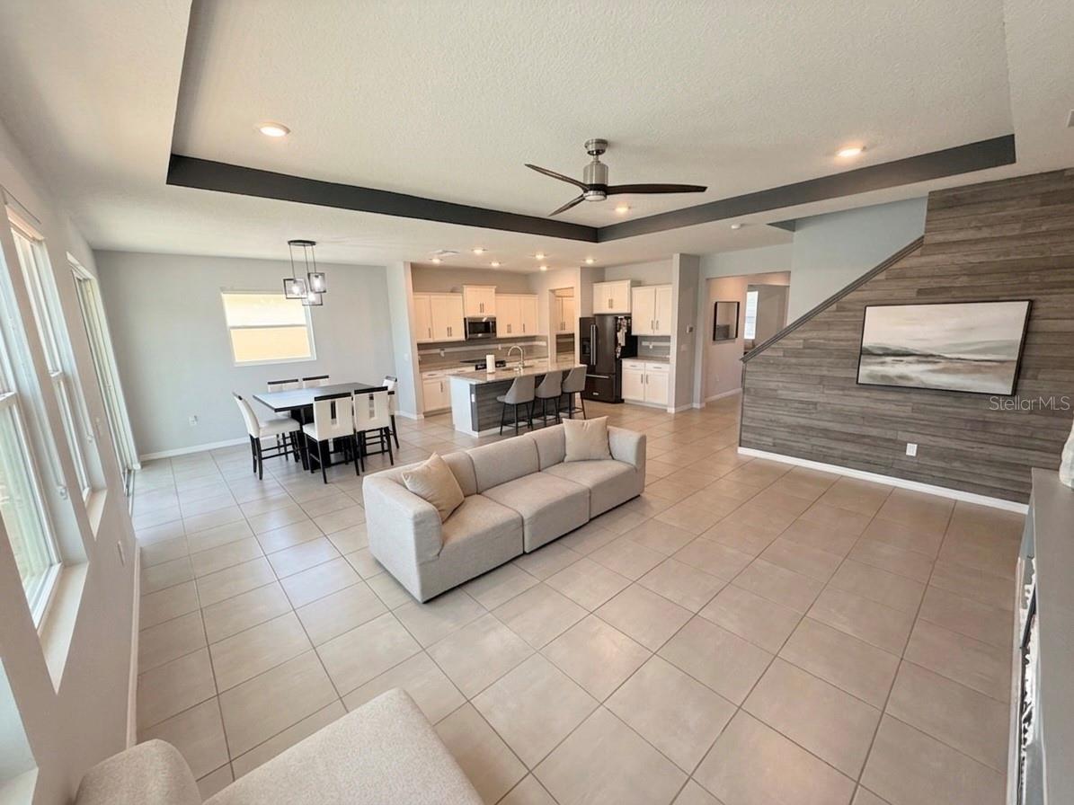 Image 8 of 37 For 16910 Oval Rum Drive