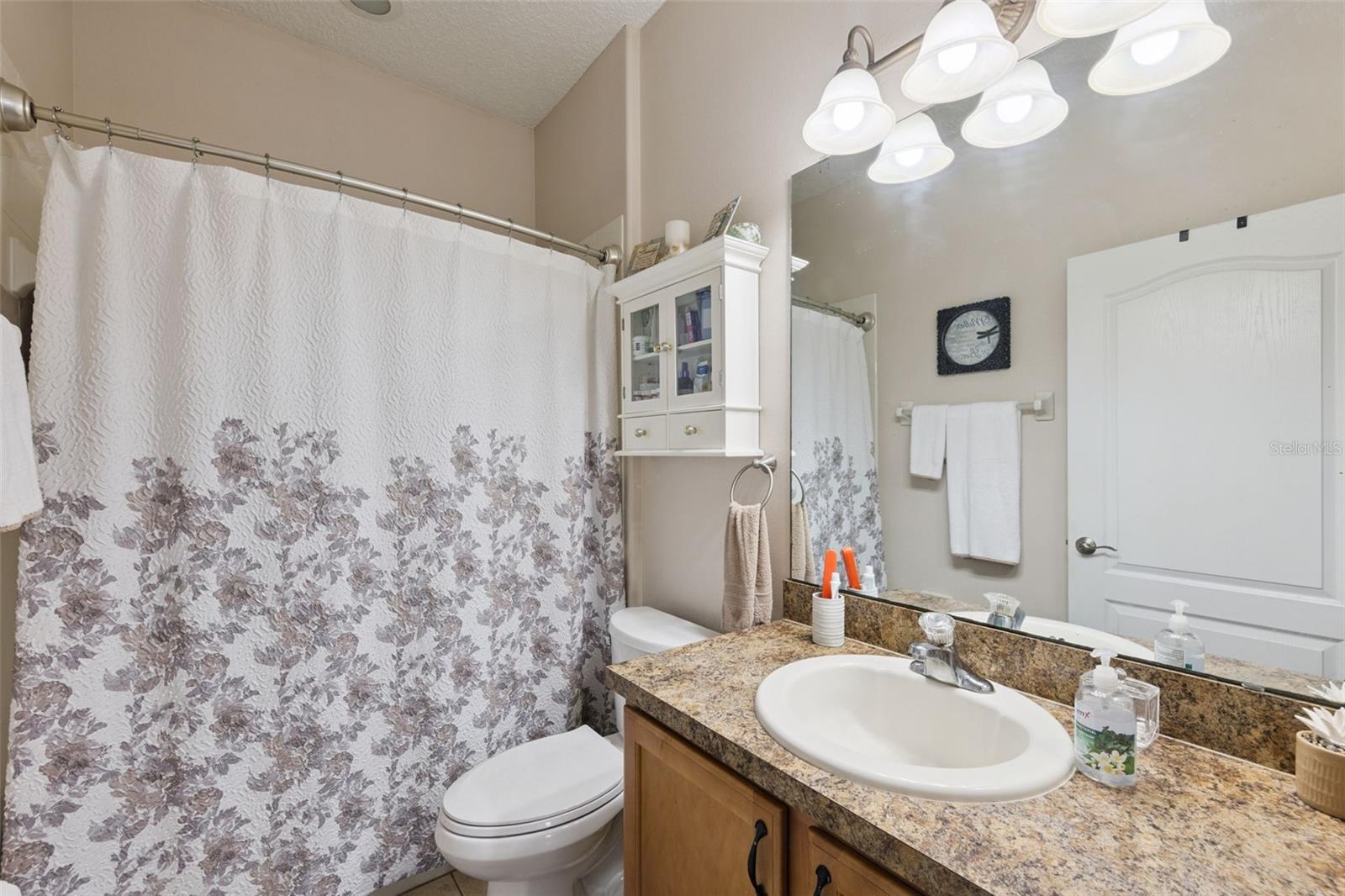 Image 17 of 20 For 6220 Beldon Dr