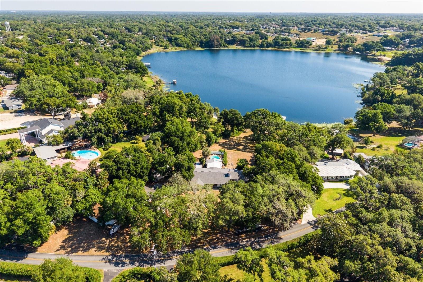 Image 19 of 26 For 1505 Crooked Lake Drive