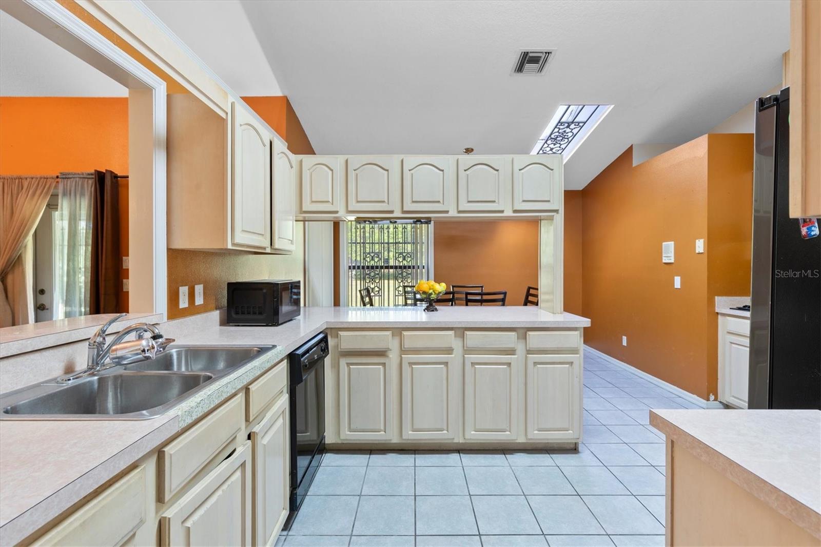 Image 9 of 37 For 7175 County Road 213