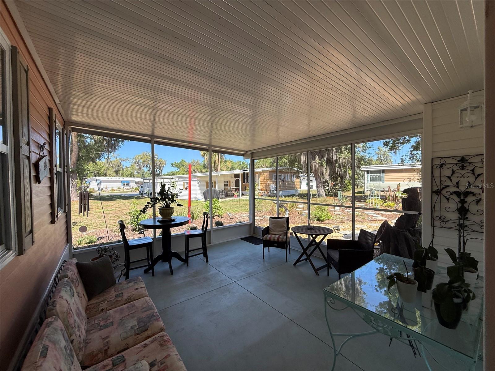 Image 24 of 37 For 9 Bobwhite Road