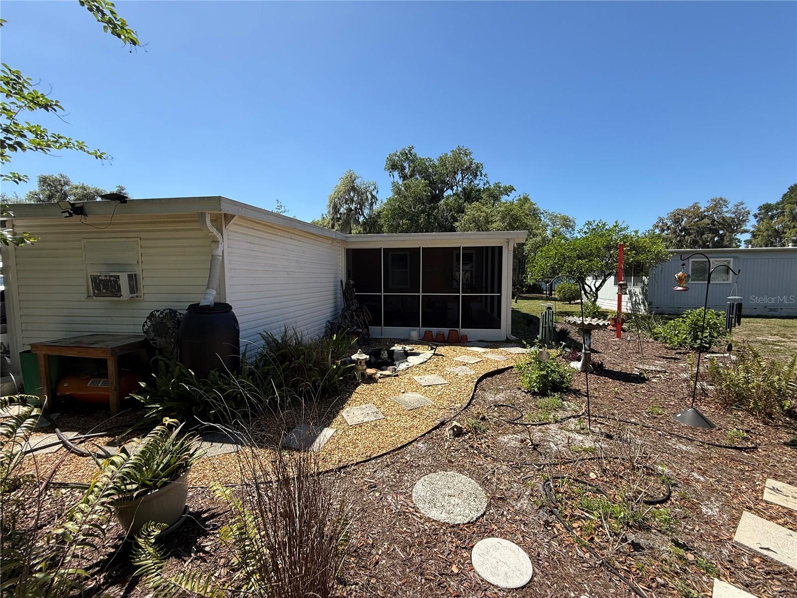 Image 25 of 37 For 9 Bobwhite Road