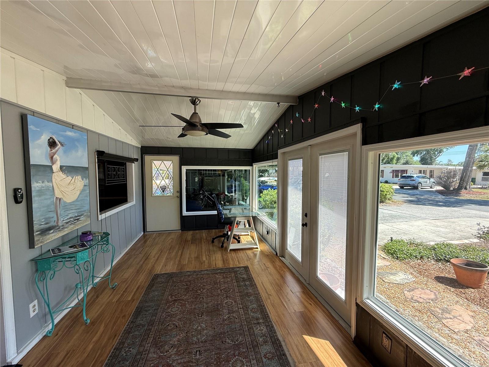 Image 4 of 37 For 9 Bobwhite Road