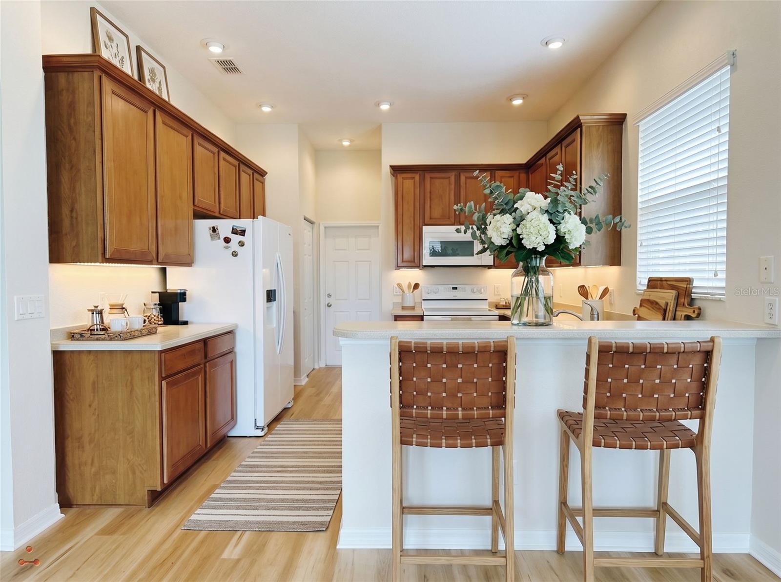 Image 13 of 30 For 12066 176 Loop