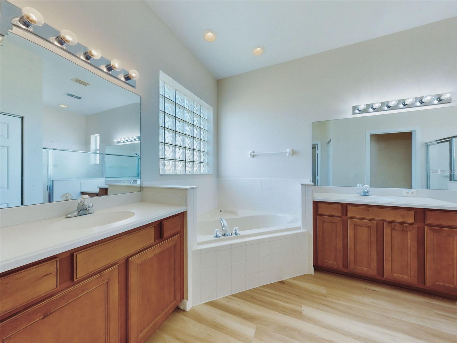 Image 22 of 30 For 12066 176 Loop