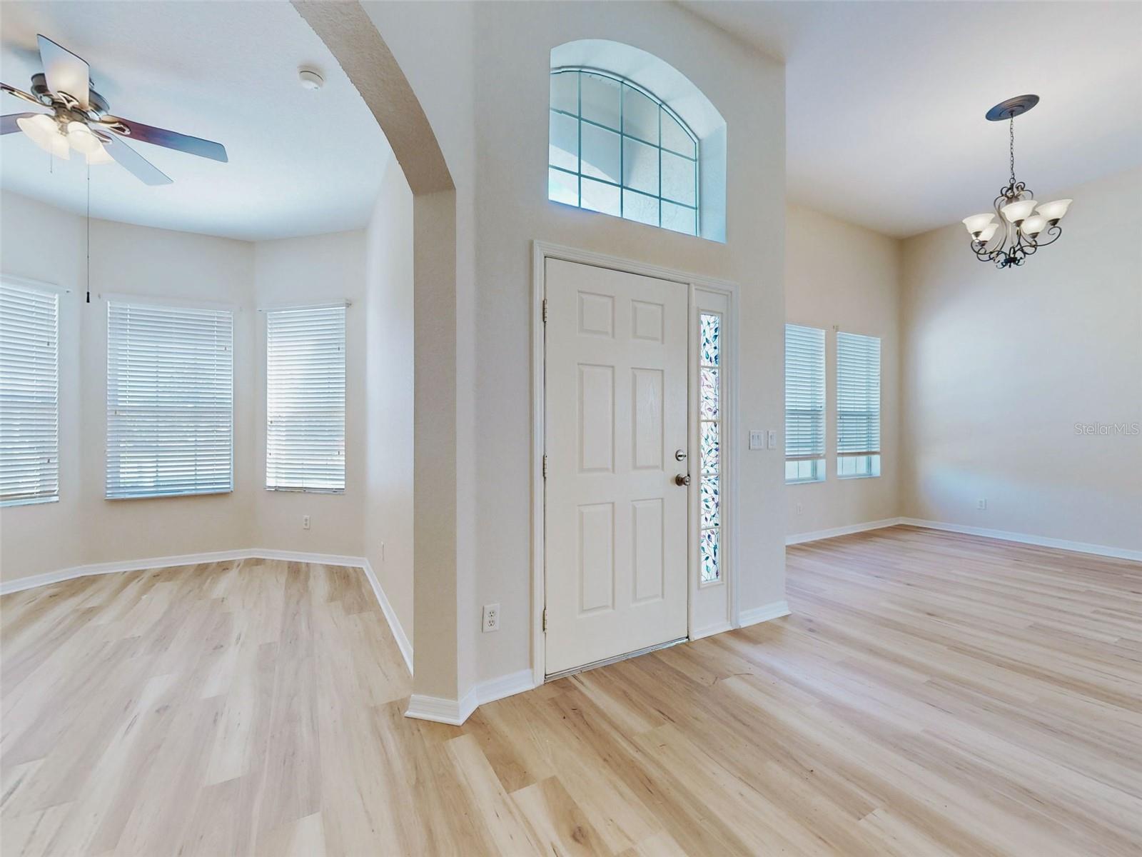 Image 4 of 30 For 12066 176 Loop