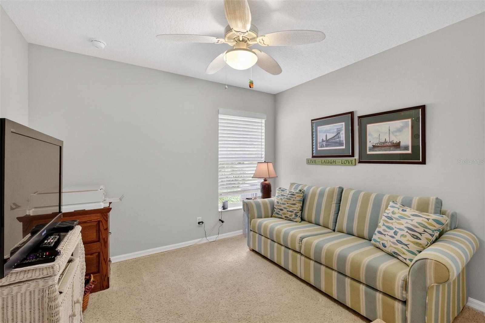 Image 32 of 51 For 5401 Aurora Drive