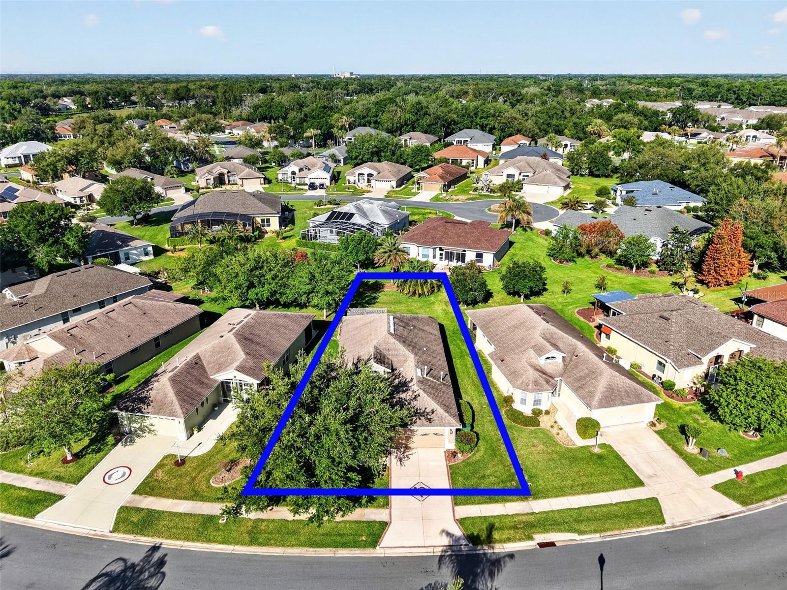 Image 5 of 51 For 5401 Aurora Drive