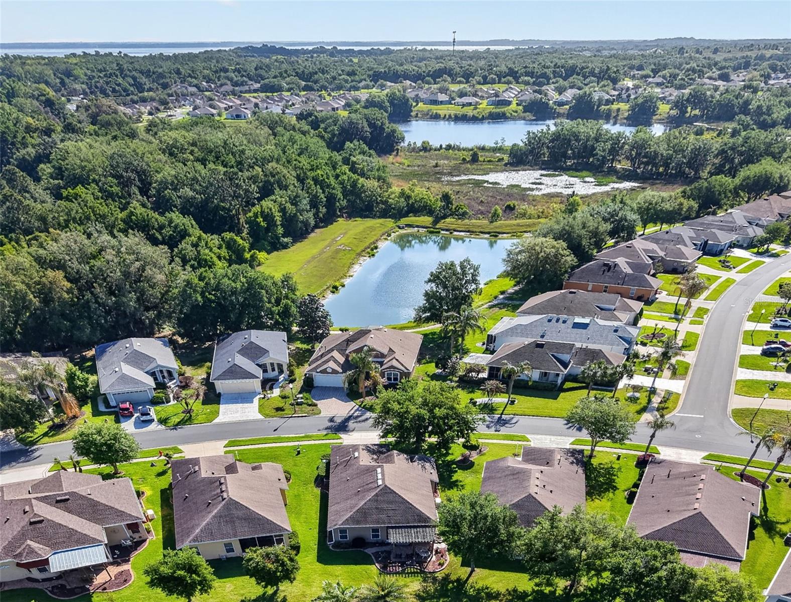 Image 6 of 51 For 5401 Aurora Drive