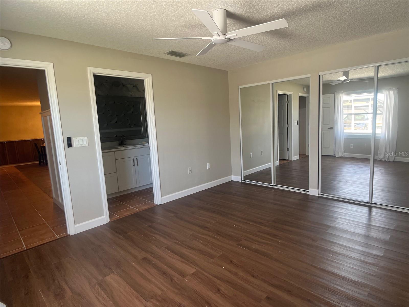 Image 13 of 24 For 2954 Peach Street