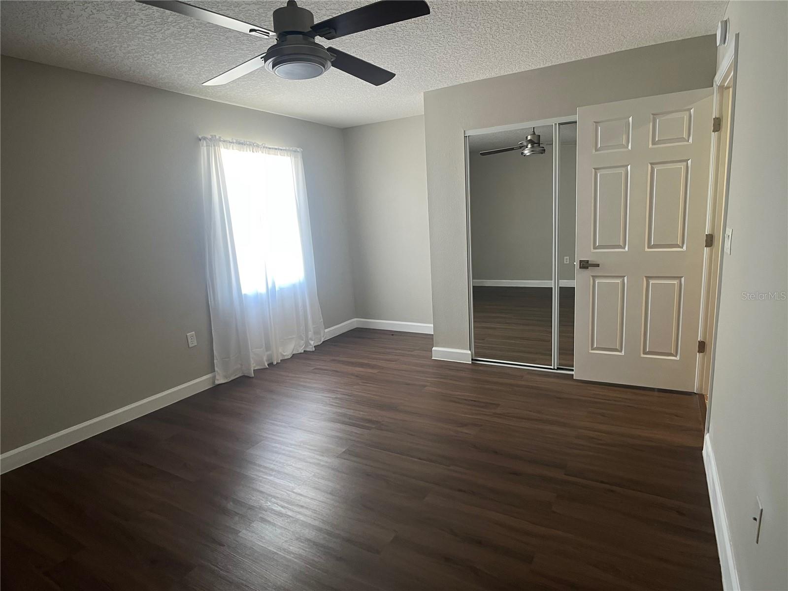 Image 18 of 24 For 2954 Peach Street