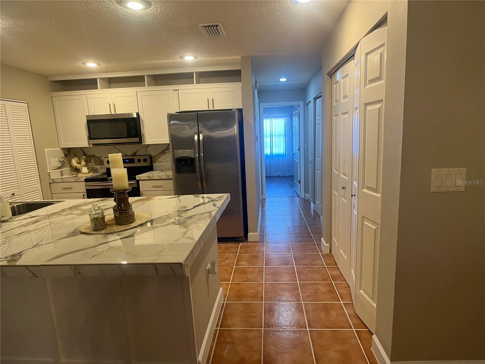 Image 9 of 24 For 2954 Peach Street