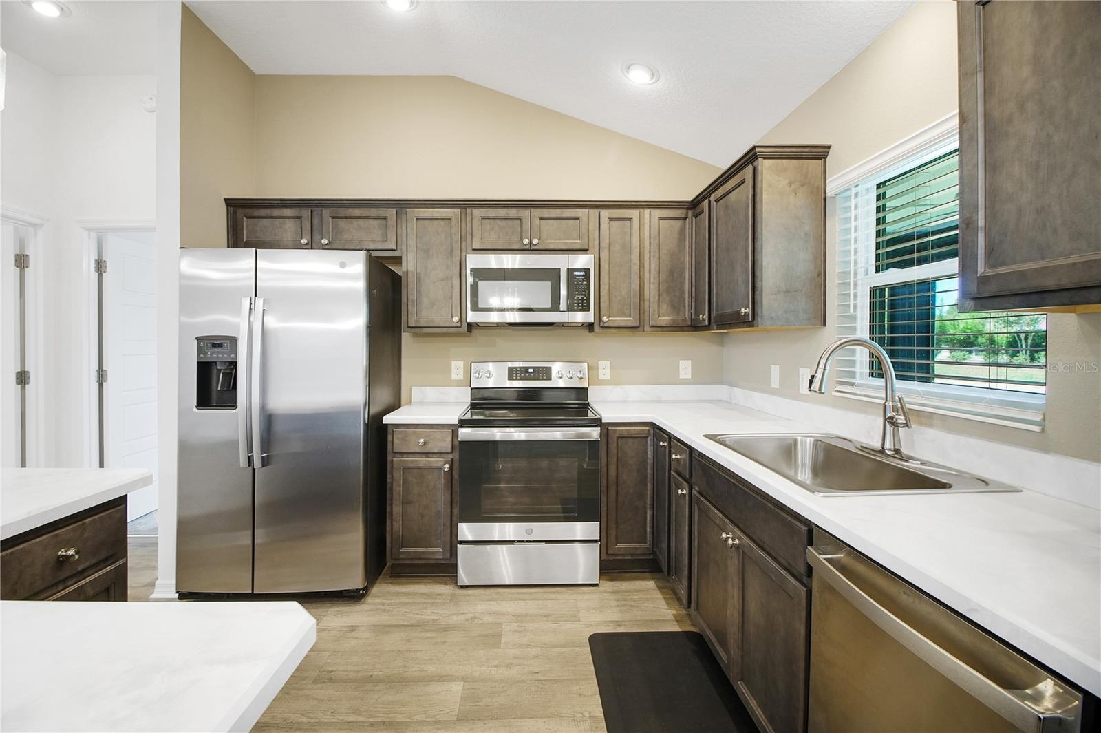 Image 11 of 44 For 4151 Balcharan Terrace