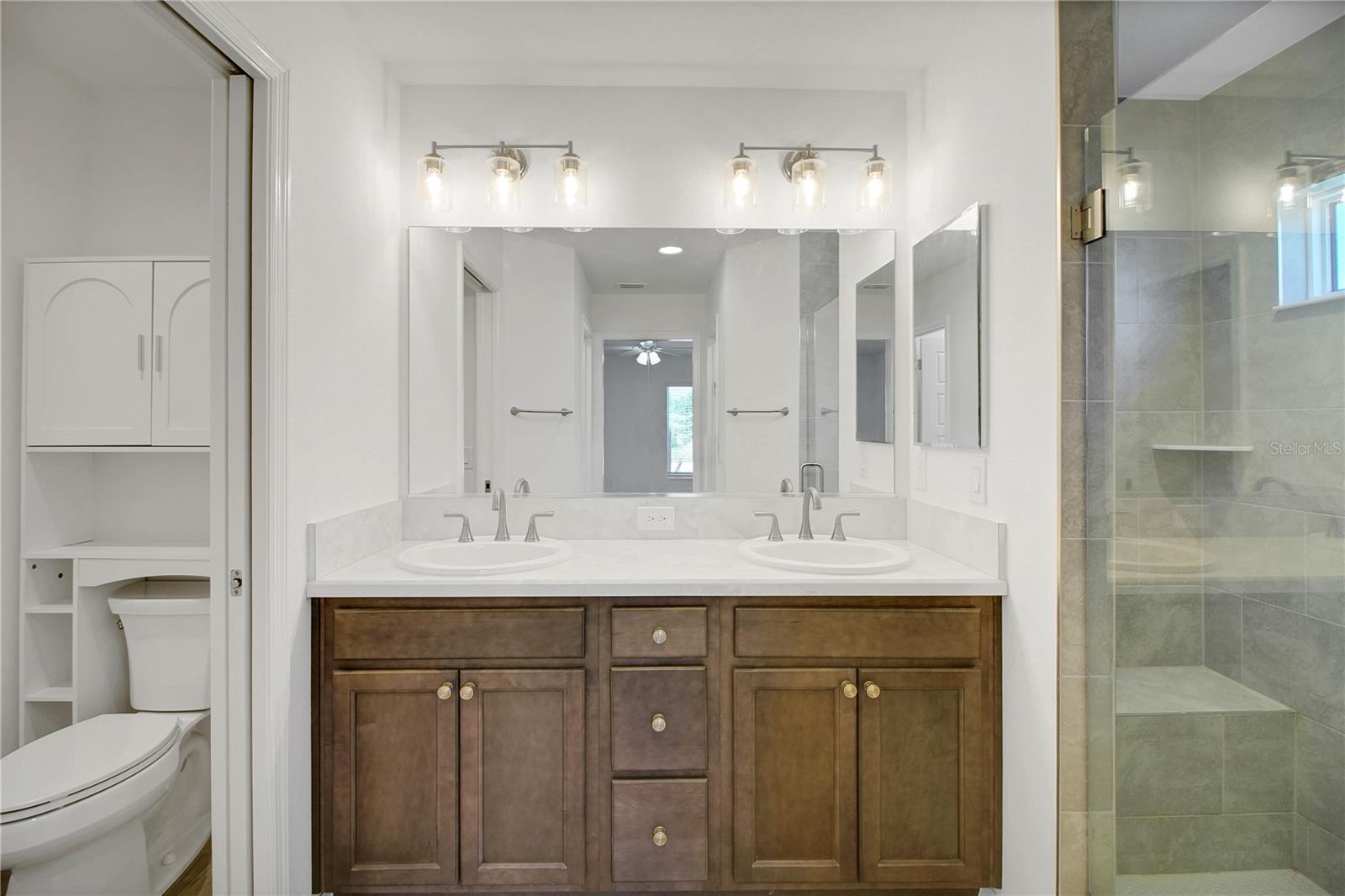 Image 18 of 44 For 4151 Balcharan Terrace