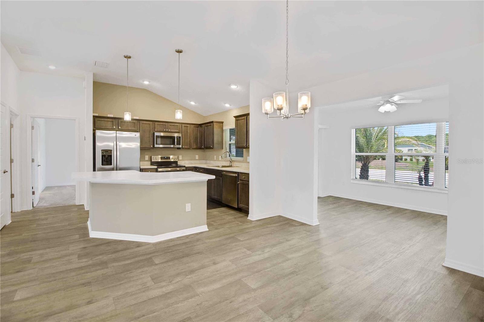 Image 20 of 44 For 4151 Balcharan Terrace