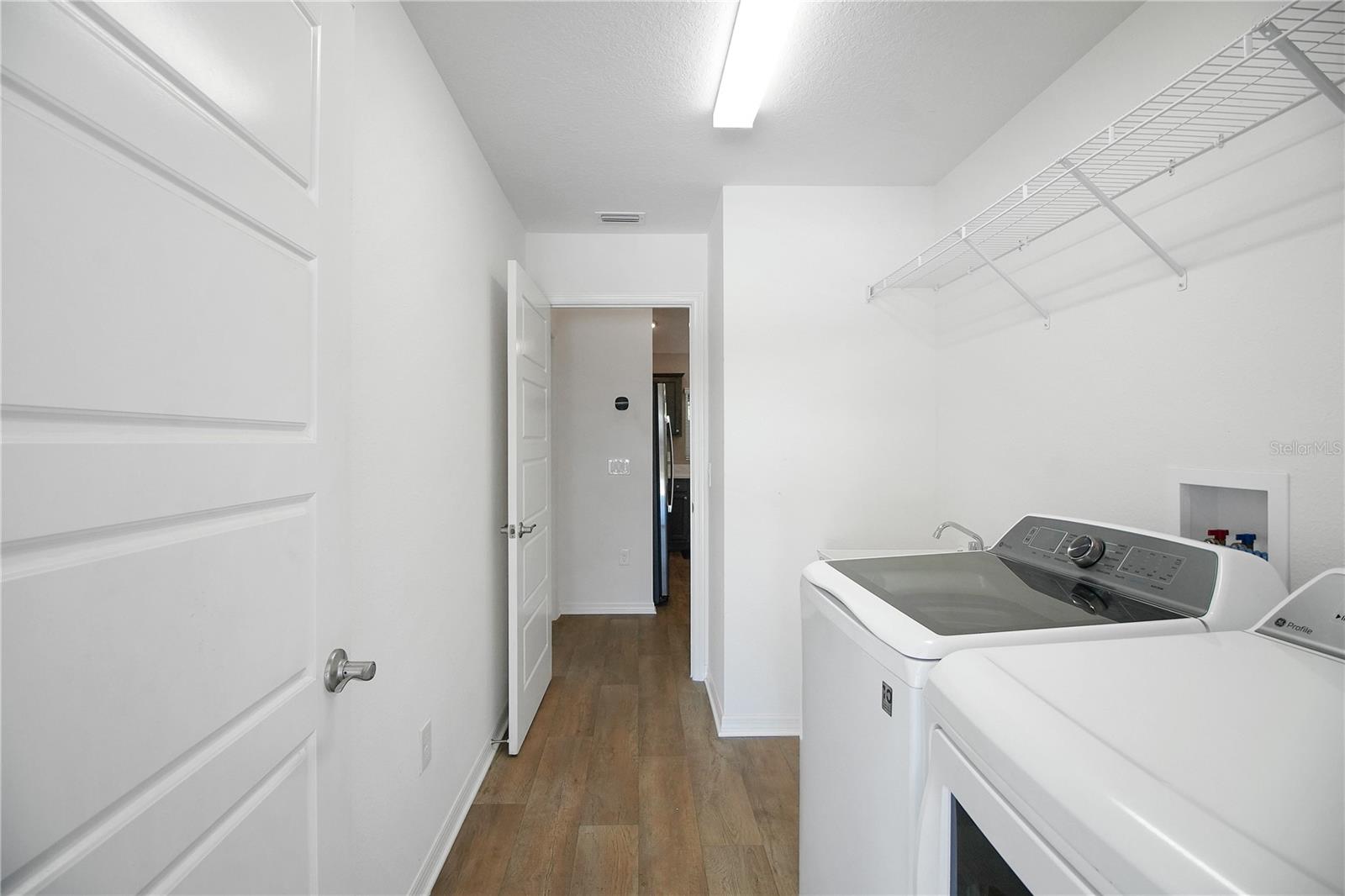 Image 23 of 44 For 4151 Balcharan Terrace