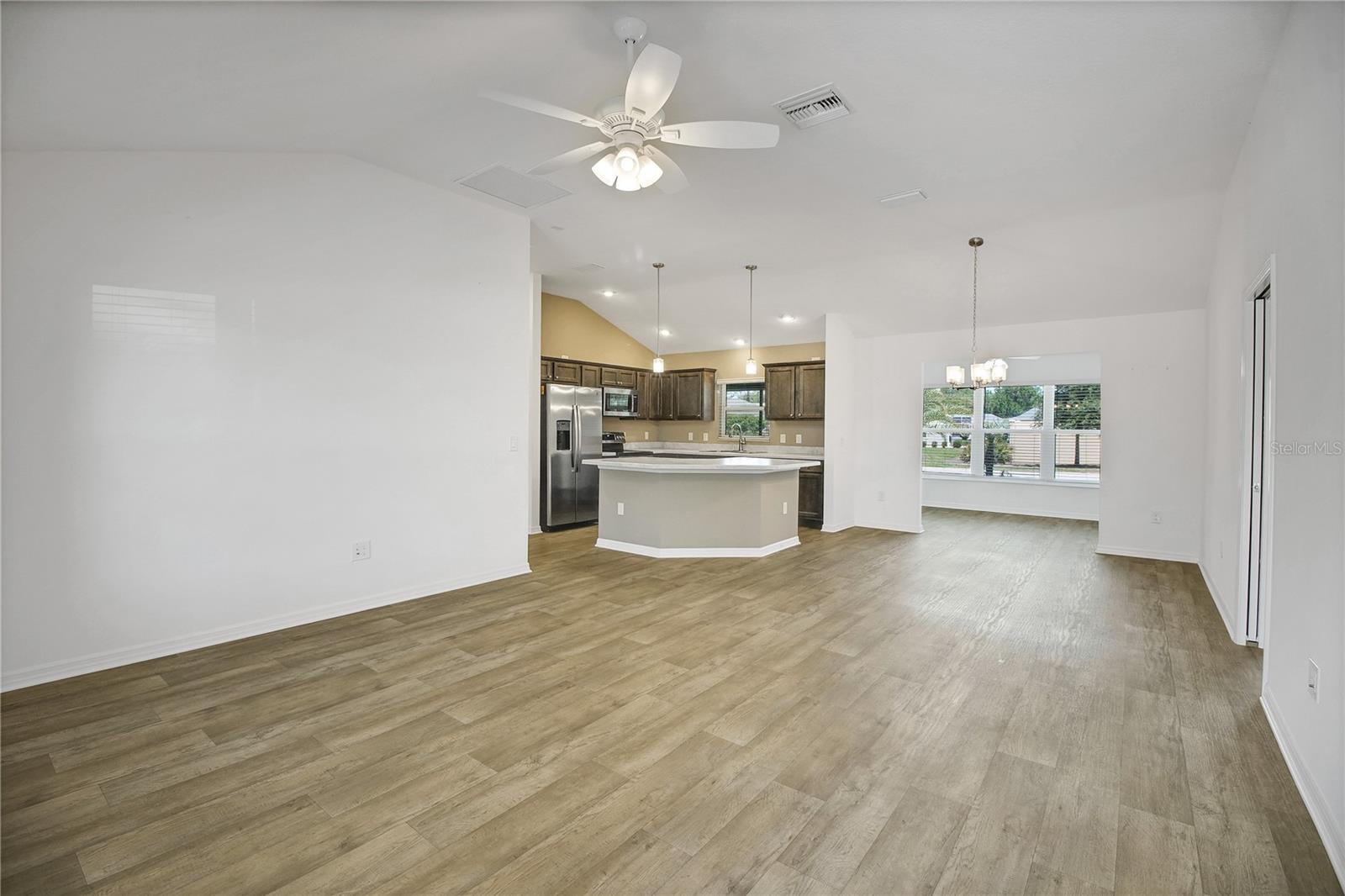 Image 24 of 44 For 4151 Balcharan Terrace