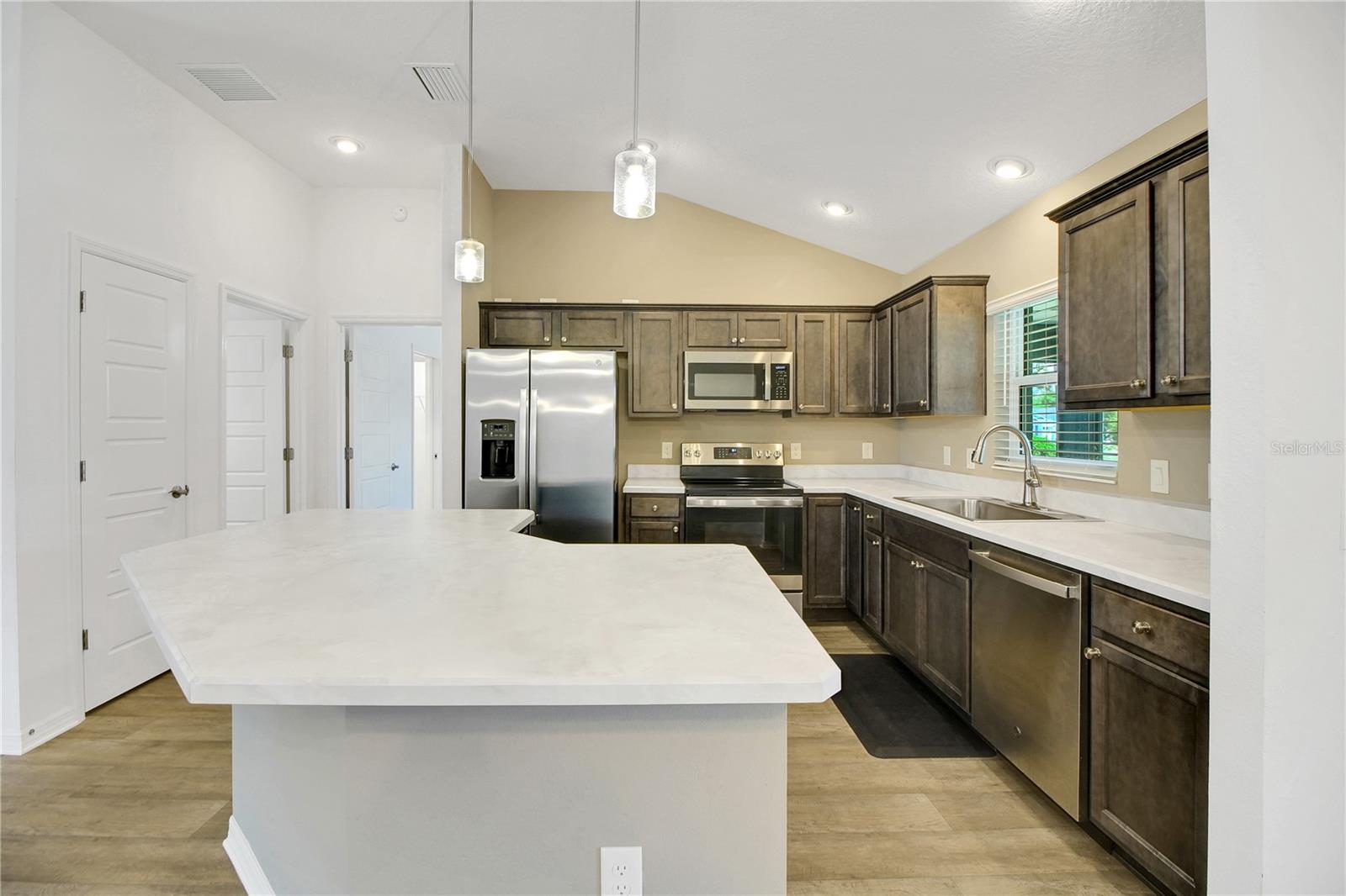 Image 9 of 44 For 4151 Balcharan Terrace