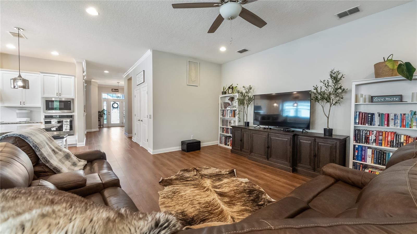 Image 22 of 42 For 16451 Good Hearth Boulevard