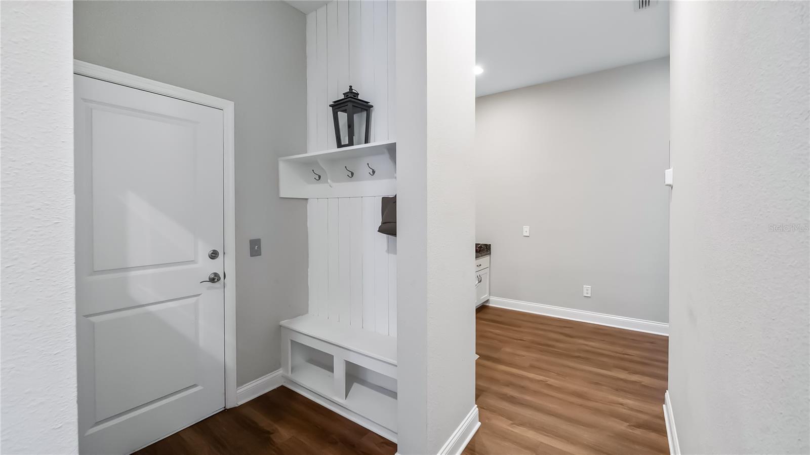 Image 23 of 42 For 16451 Good Hearth Boulevard