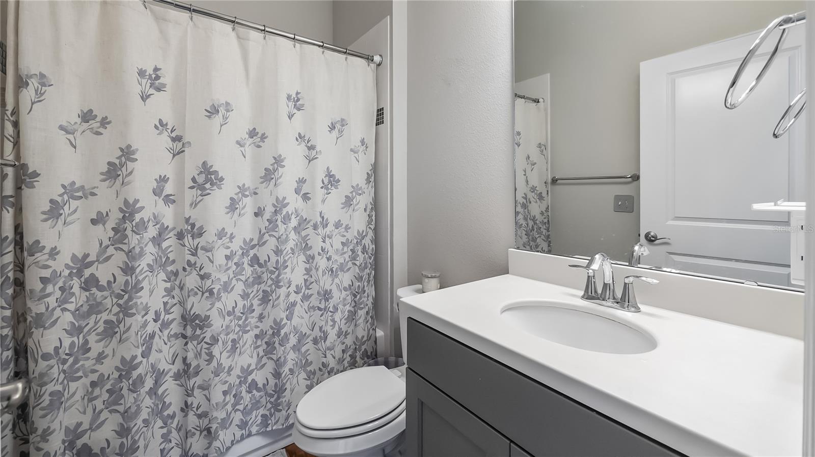 Image 29 of 42 For 16451 Good Hearth Boulevard