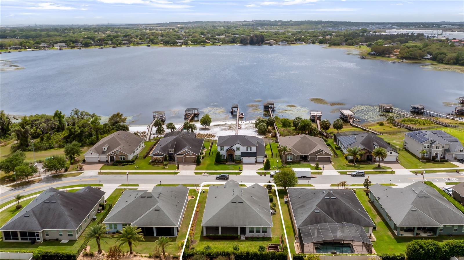 Image 35 of 42 For 16451 Good Hearth Boulevard