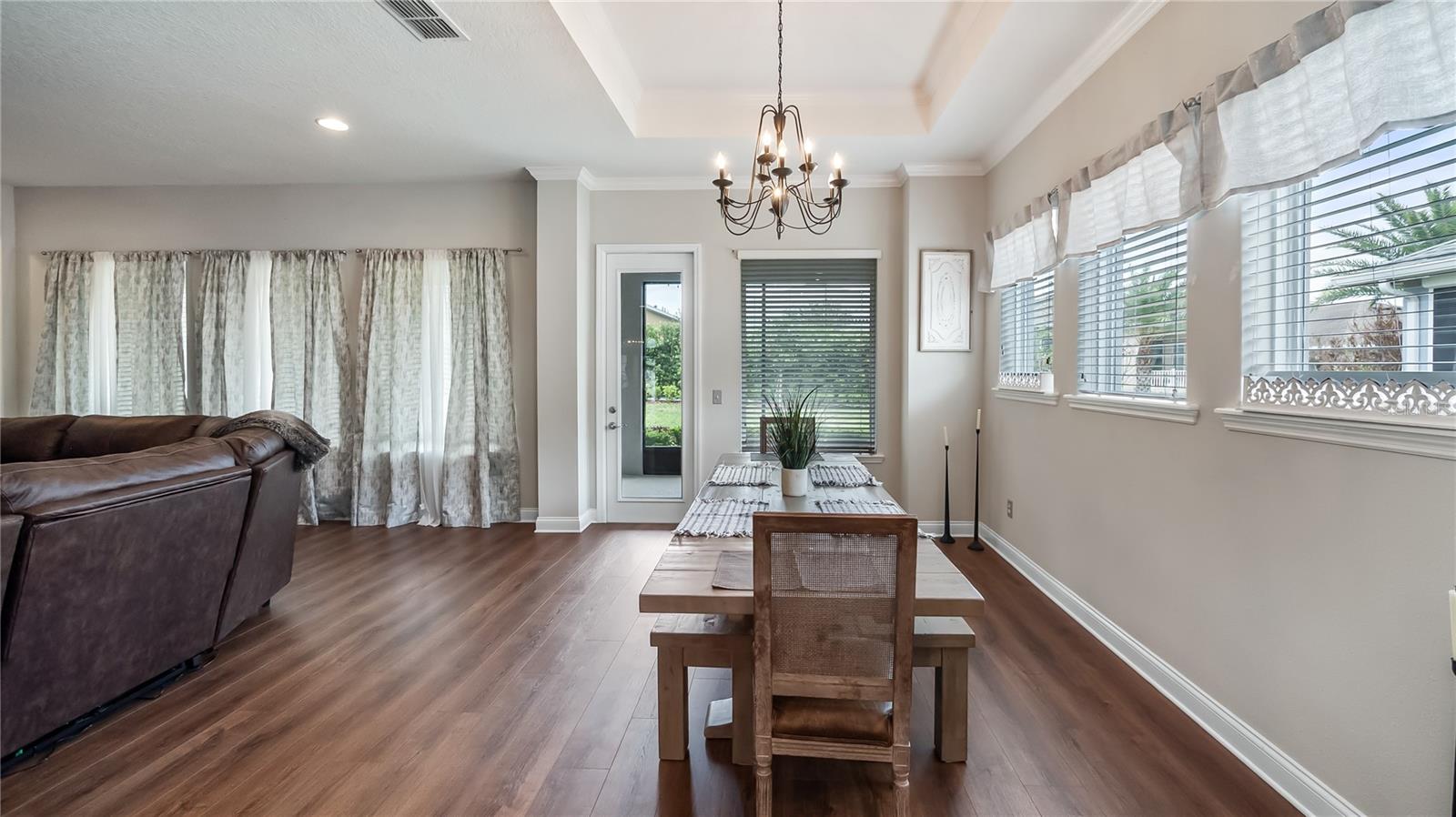 Image 7 of 42 For 16451 Good Hearth Boulevard