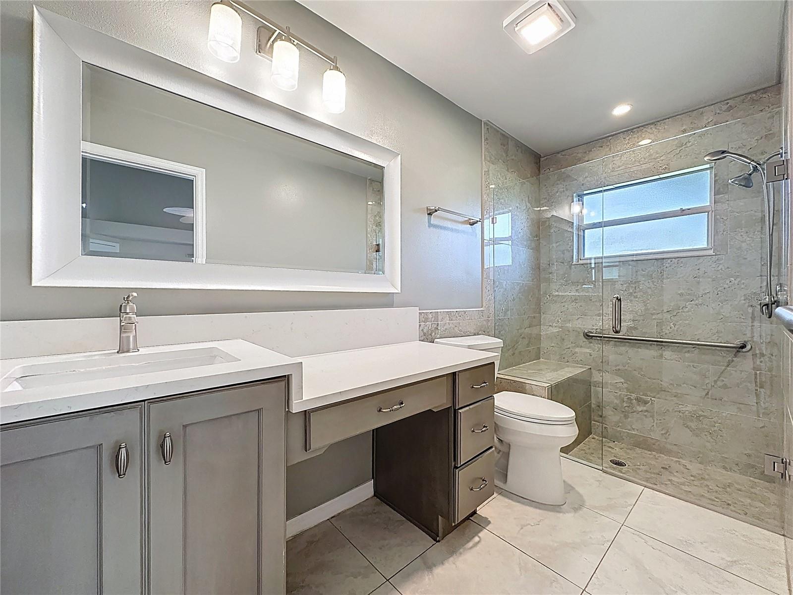 Image 24 of 74 For 3714 Kingswood Court