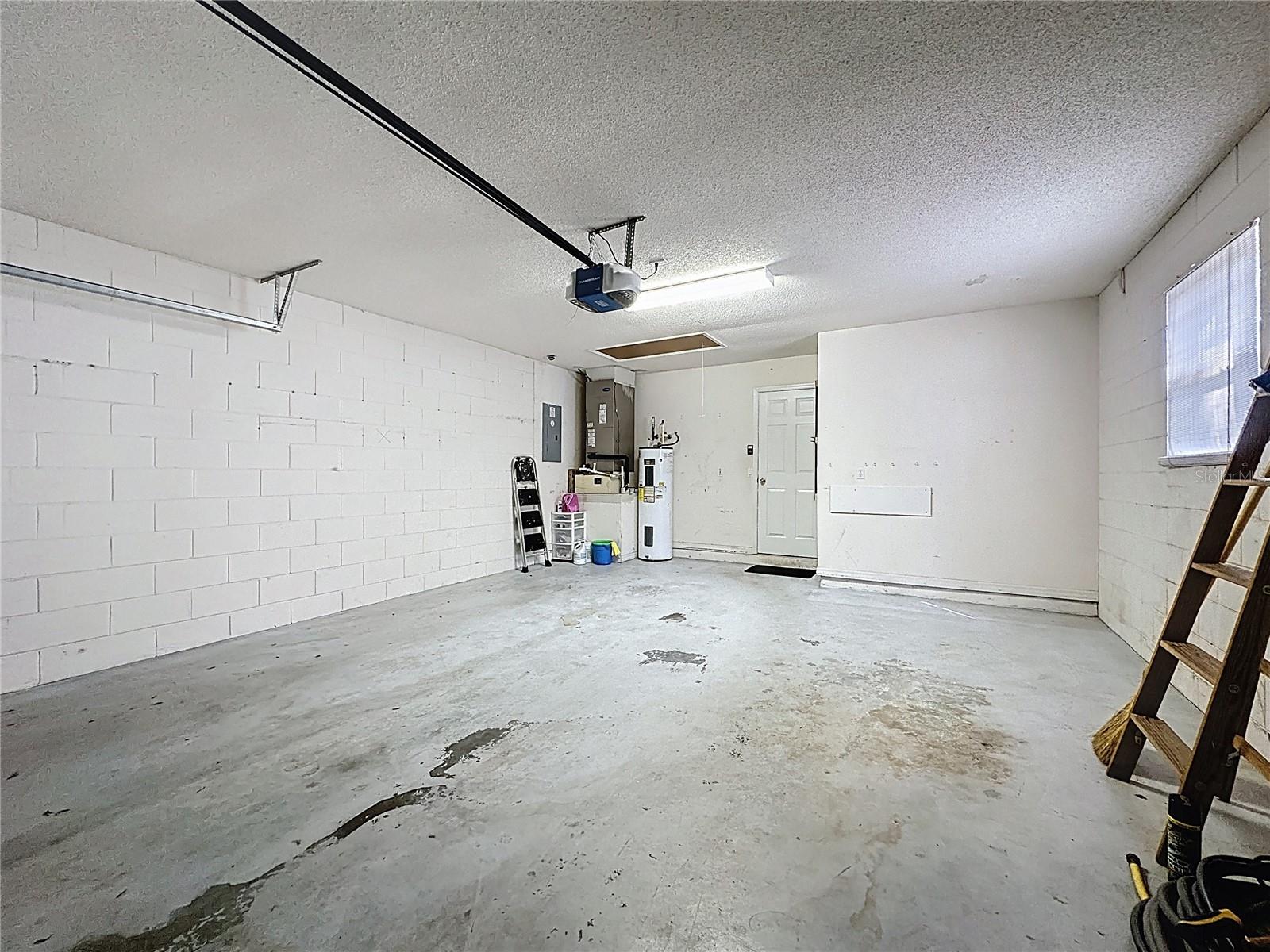 Image 33 of 74 For 3714 Kingswood Court