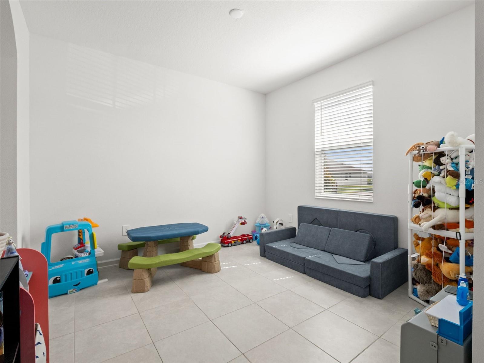 Image 12 of 36 For 2839 Fitness St