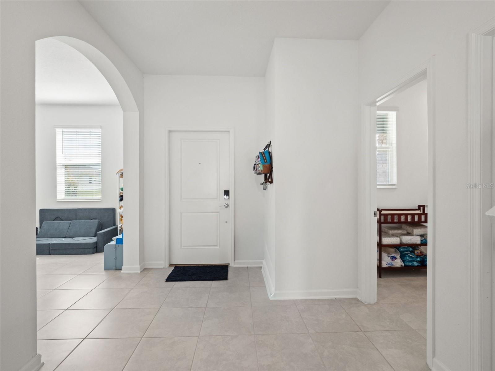 Image 4 of 36 For 2839 Fitness St