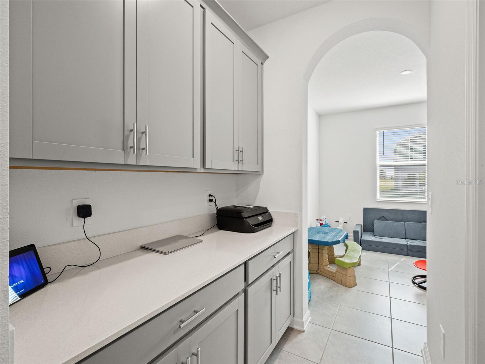 Image 9 of 36 For 2839 Fitness St