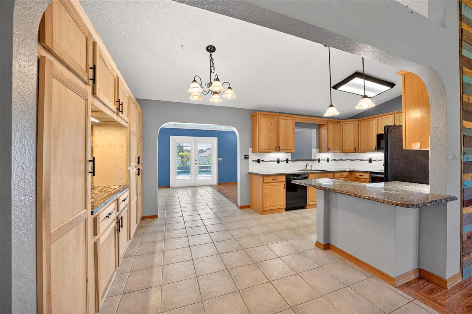 Image 23 of 85 For 1780 Heather Street