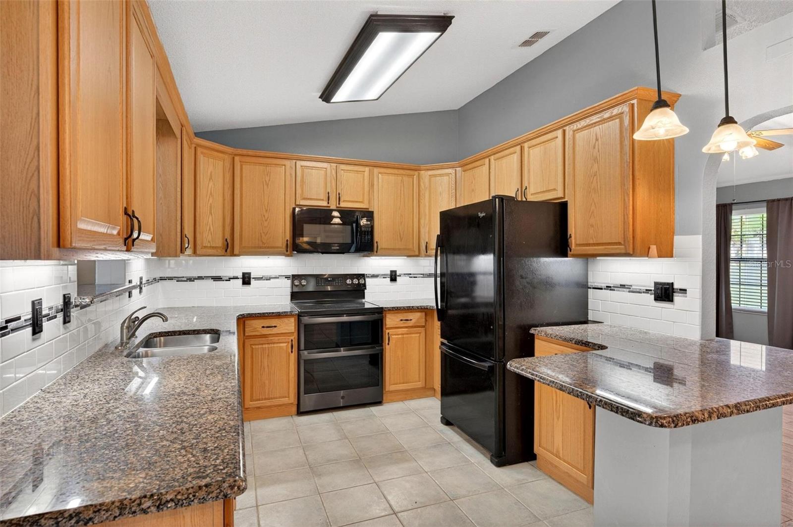 Image 25 of 85 For 1780 Heather Street