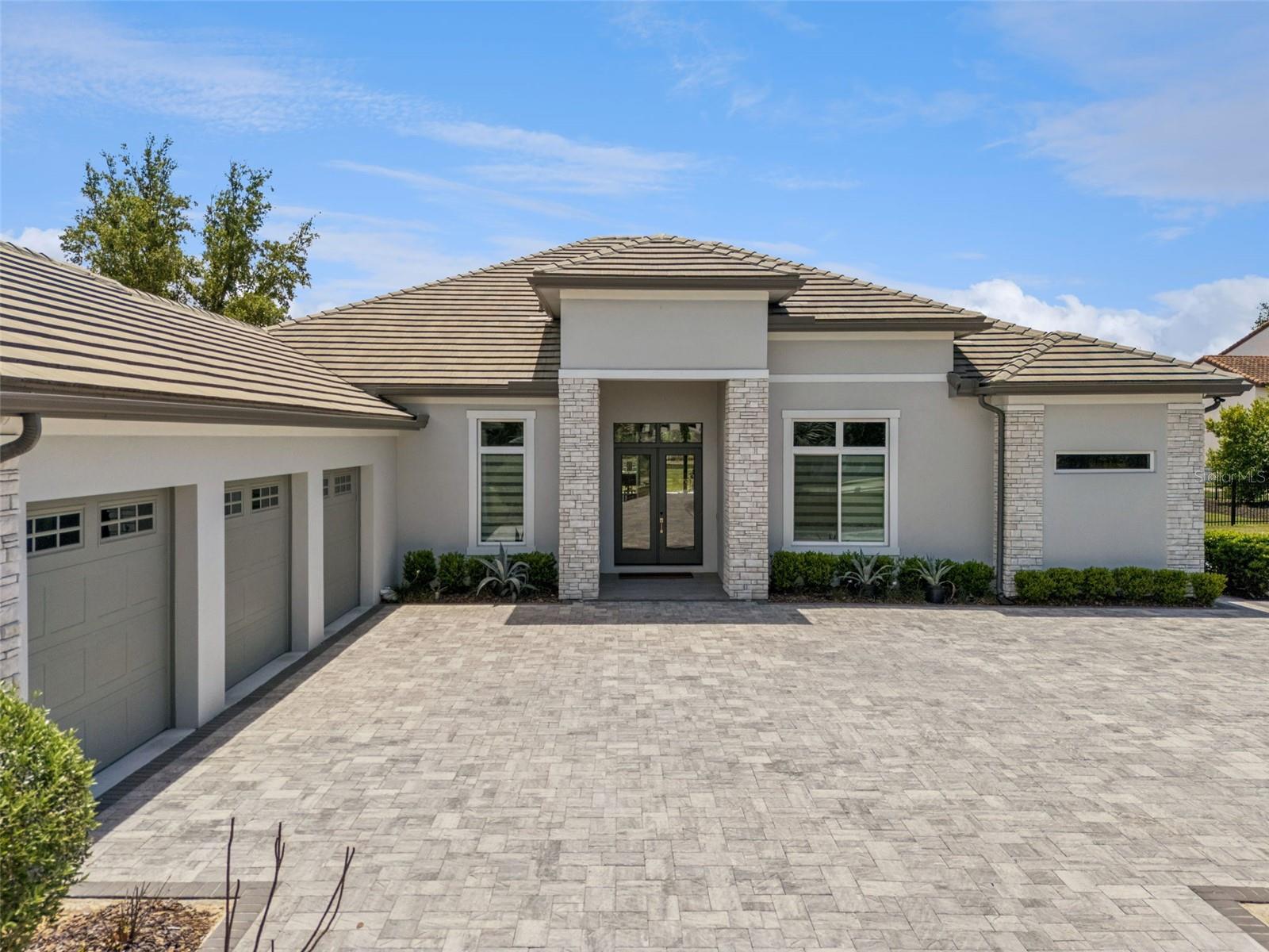 Image 2 of 74 For 15220 Pendio Drive