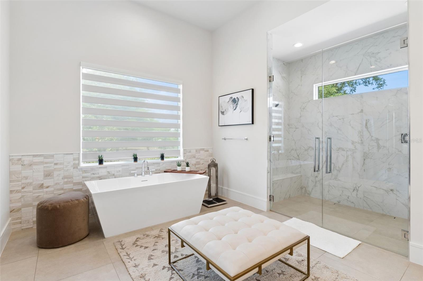 Image 30 of 74 For 15220 Pendio Drive