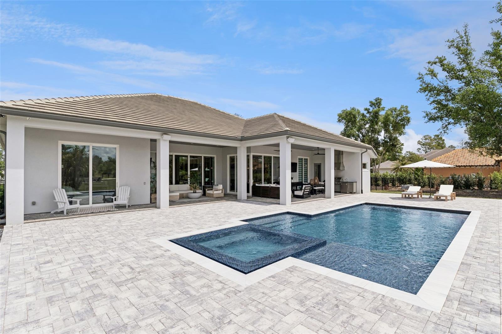 Image 49 of 74 For 15220 Pendio Drive