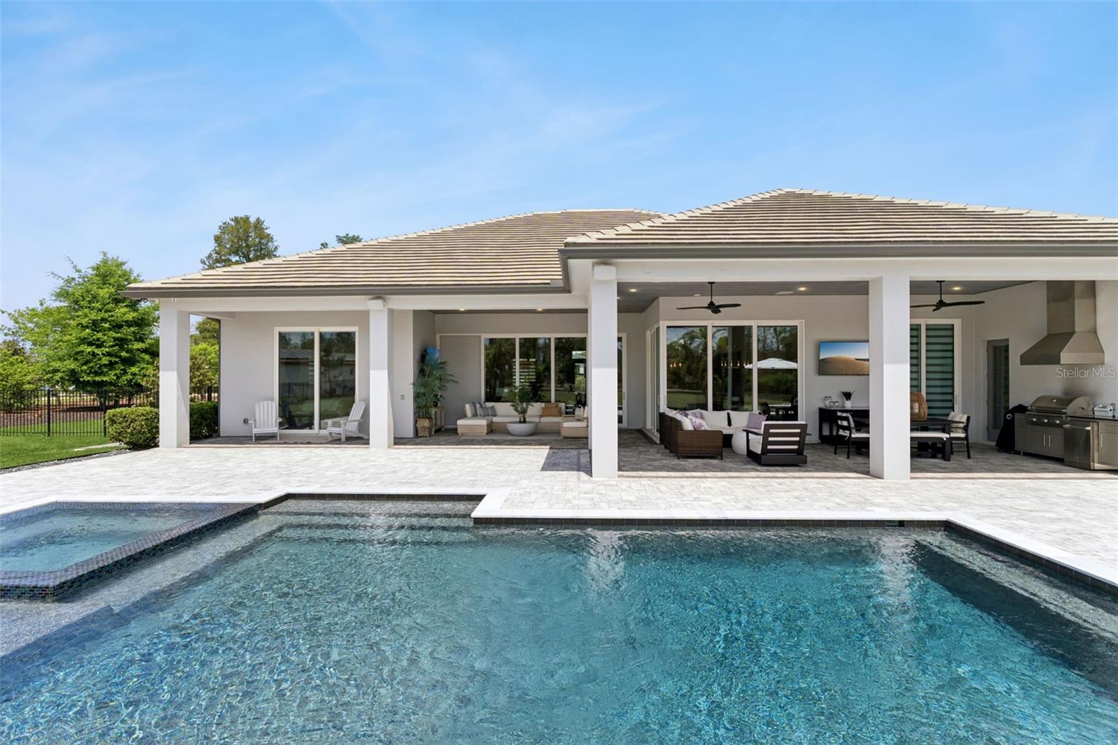Image 50 of 74 For 15220 Pendio Drive