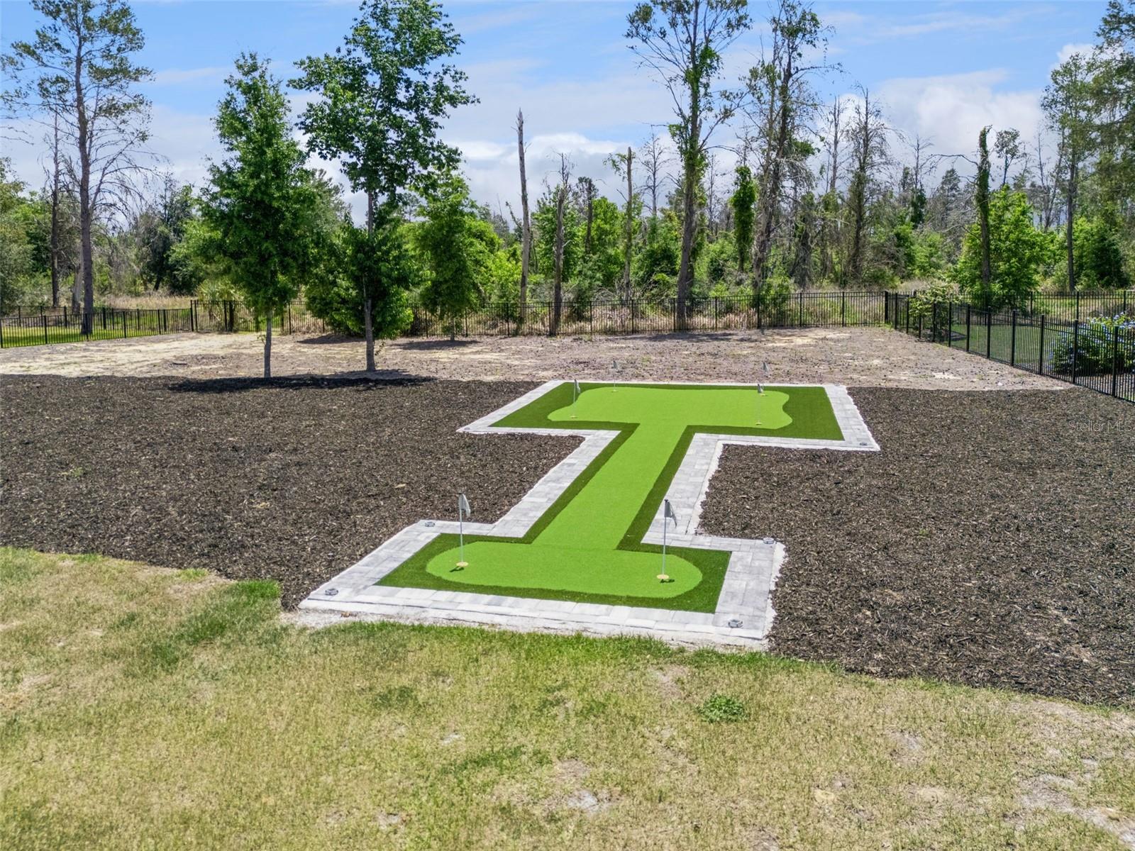 Image 57 of 74 For 15220 Pendio Drive