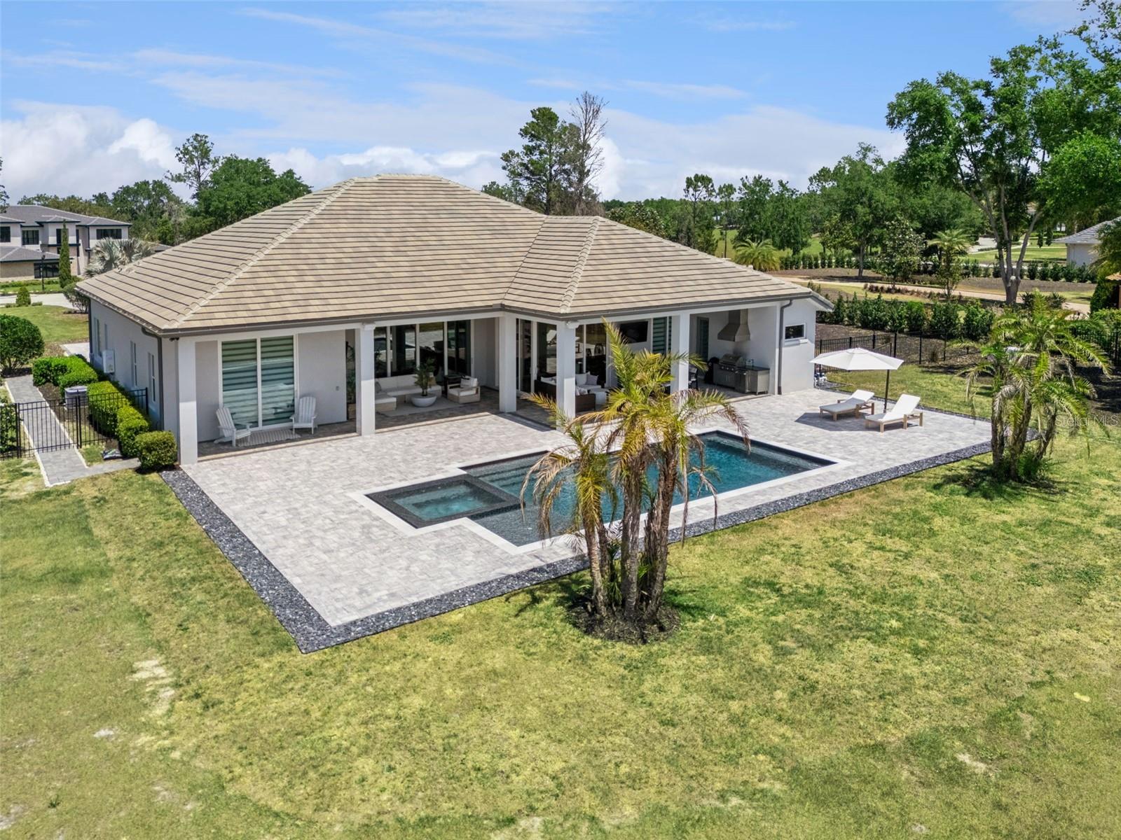 Image 60 of 74 For 15220 Pendio Drive