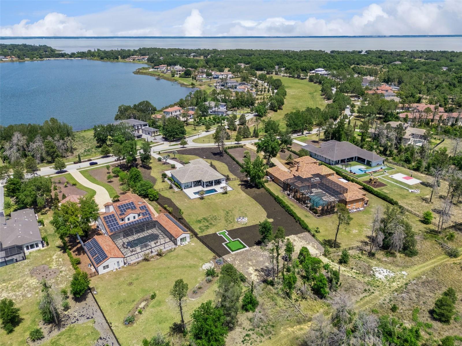 Image 67 of 74 For 15220 Pendio Drive