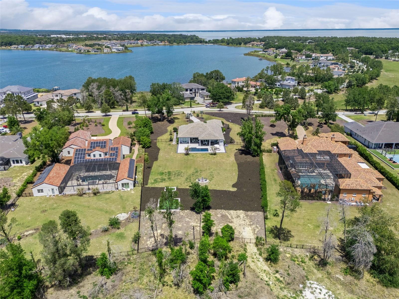 Image 68 of 74 For 15220 Pendio Drive