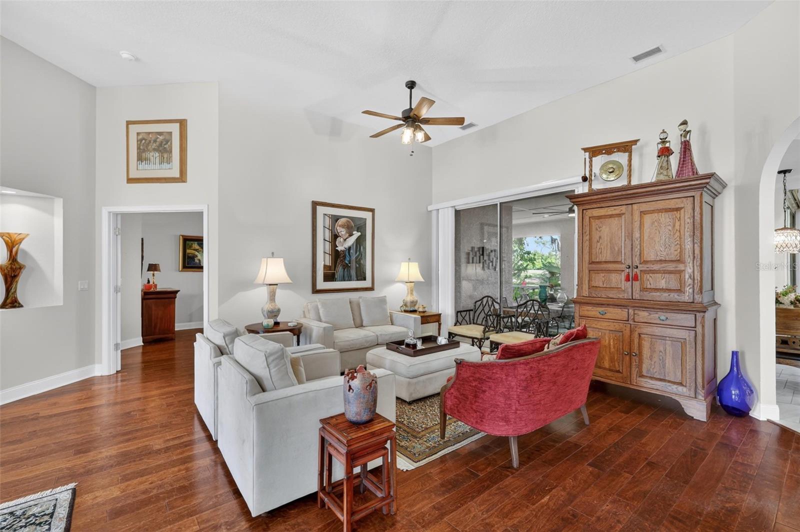 Image 11 of 55 For 1760 Edgewater Drive