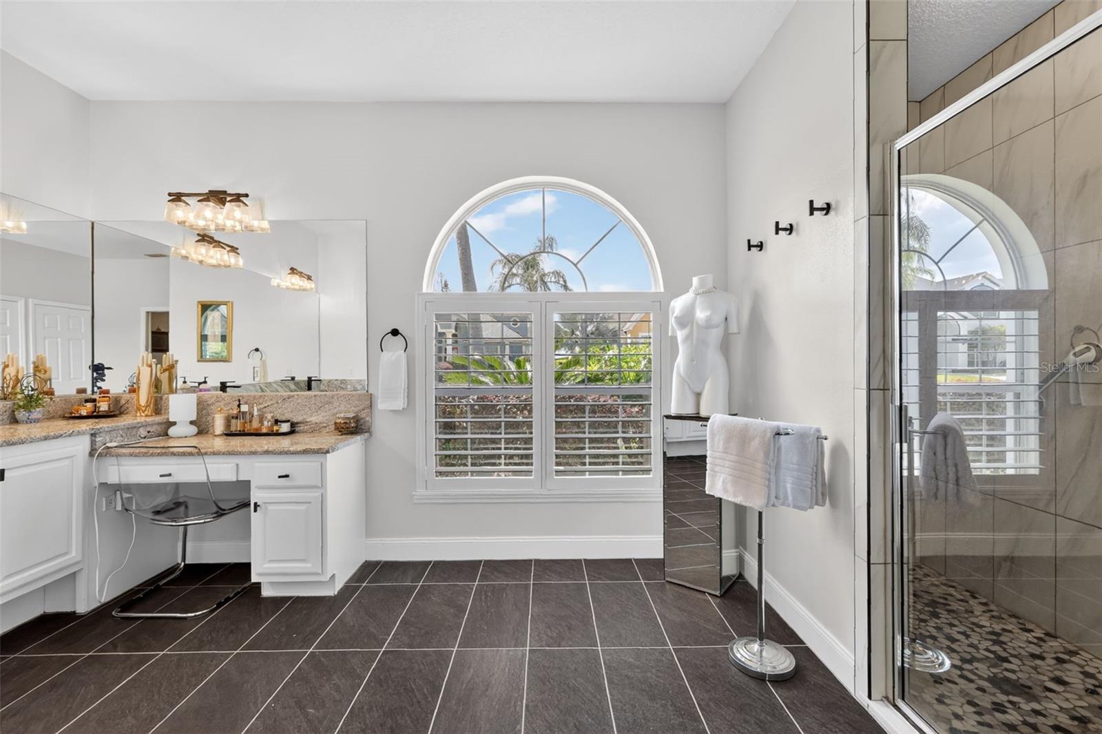 Image 34 of 55 For 1760 Edgewater Drive