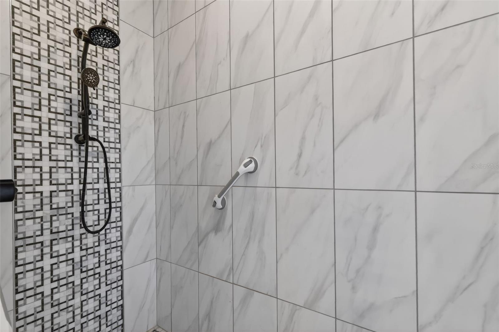 Image 36 of 55 For 1760 Edgewater Drive