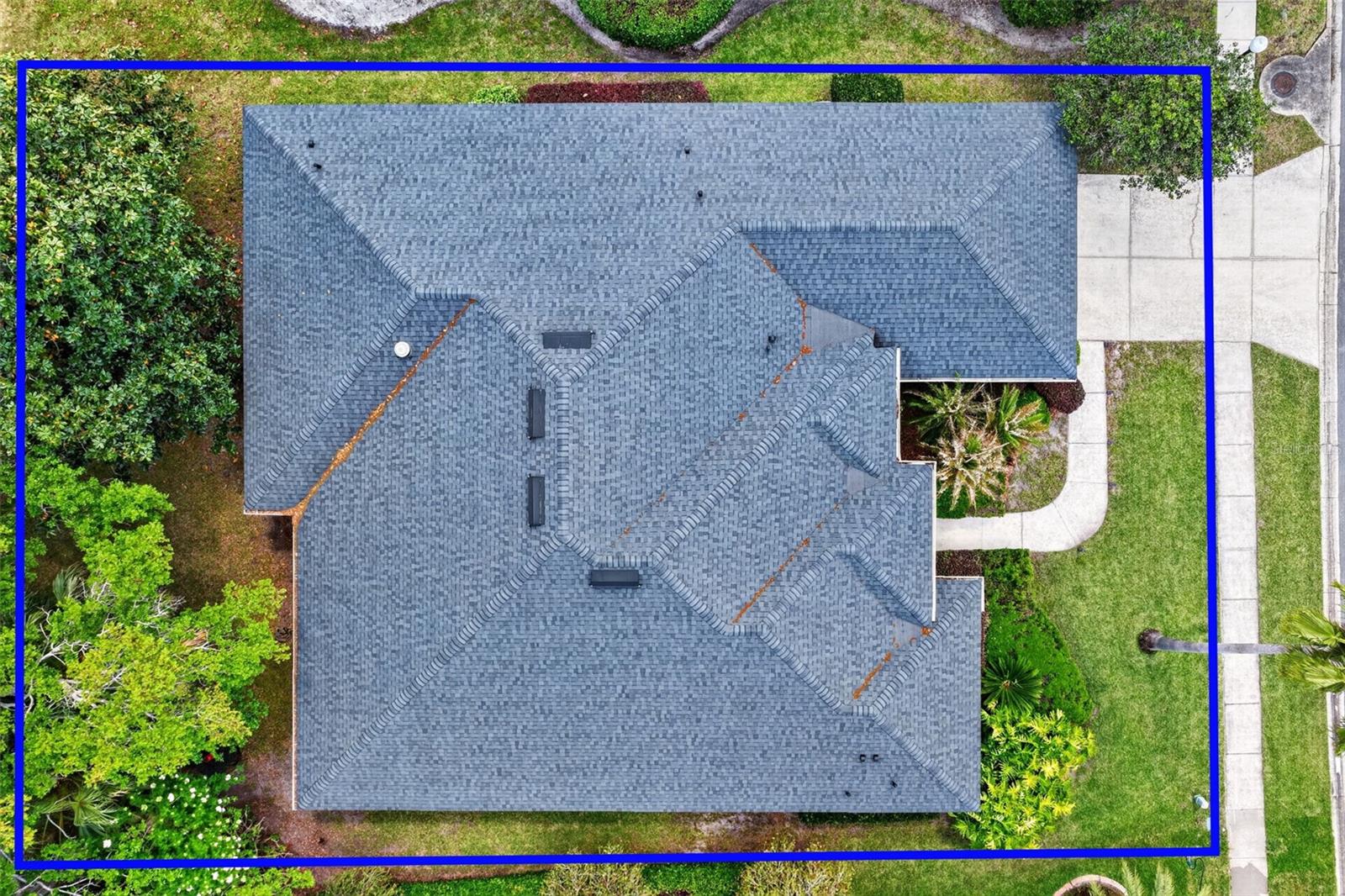 Image 6 of 55 For 1760 Edgewater Drive