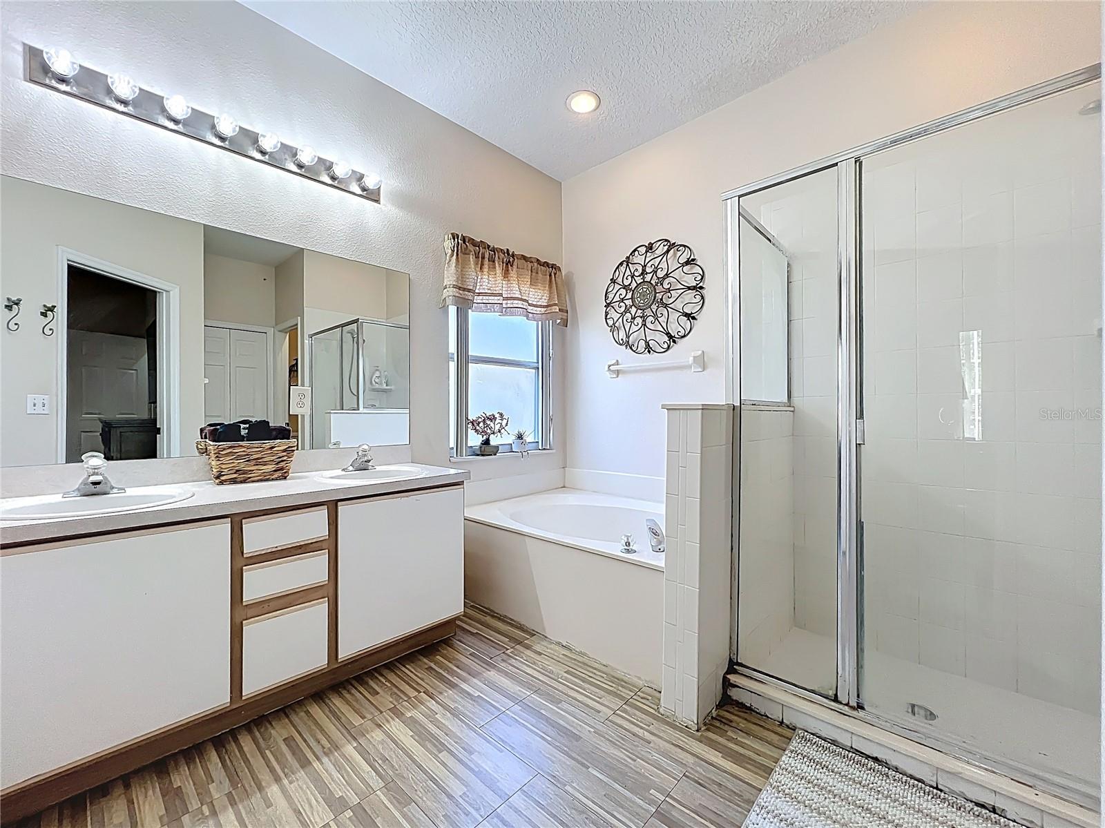 Image 17 of 32 For 105 Bailey Circle