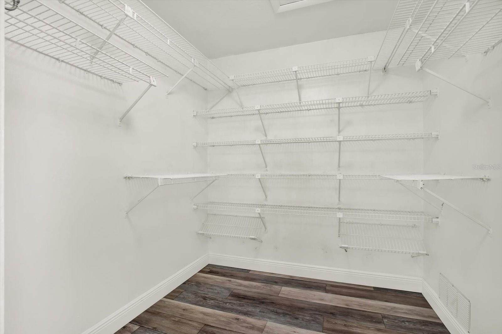 Image 18 of 36 For 9806 Didrikson Drive