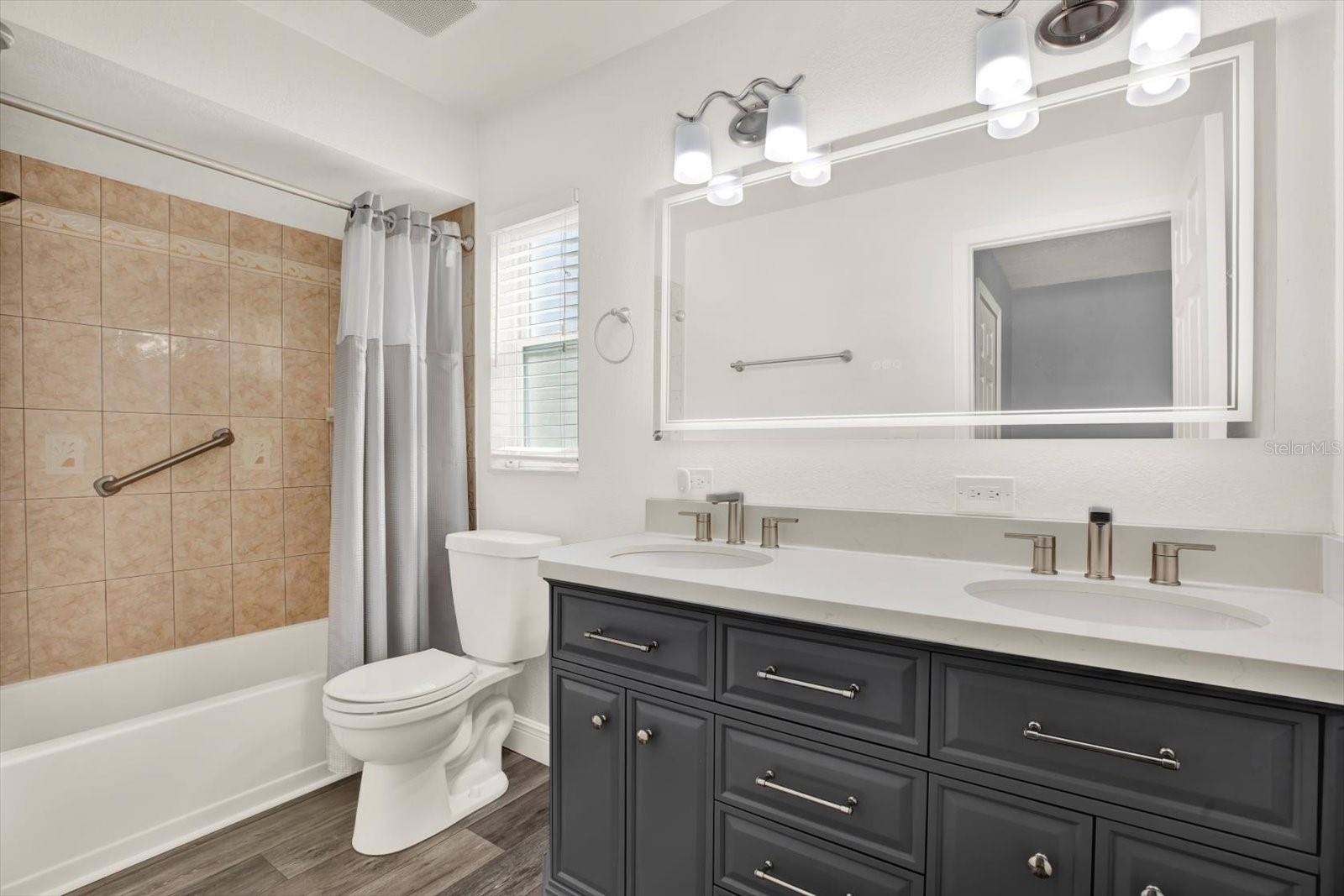 Image 19 of 36 For 9806 Didrikson Drive